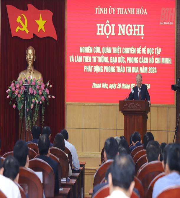 Nghiên cứu, quán triệt chuyên đề về học tập và làm theo tư tưởng, đạo đức, phong cách Hồ Chí Minh và phát động phong trào thi đua năm 2024